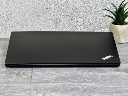 Lenovo Thinkpad E15 Gen1 27